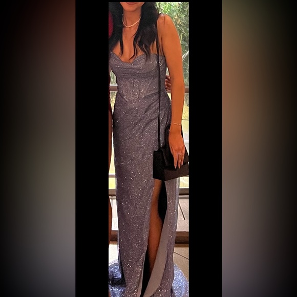 Blue corset dress - Picture 2 of 2